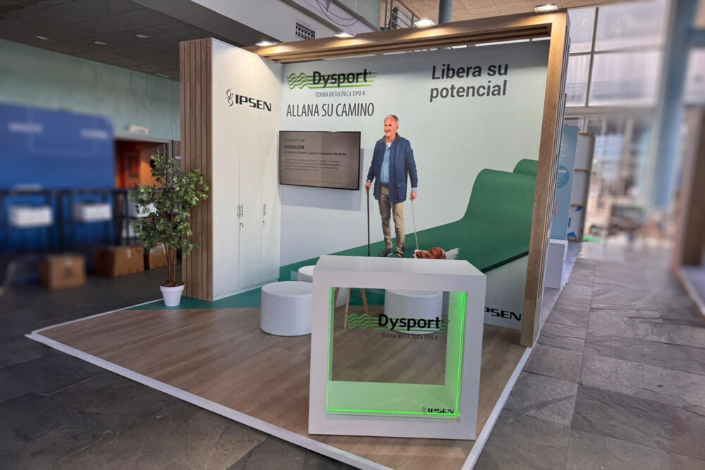 Construcción stands Ipsen en congreso de SERMEF 2025 en A Coruña, a cargo de Stand Arte